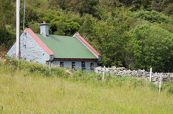 Self-Catering Accommodation at Mountain Cottage, Ballard, Clonbur, Co. Galway