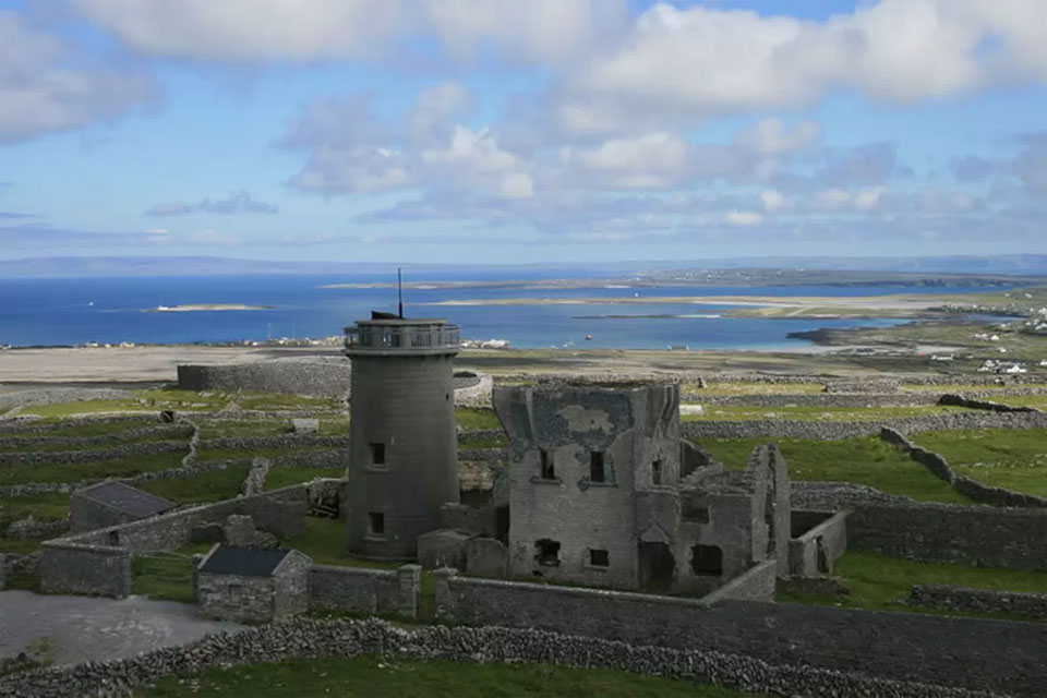 Former Lighthouse For Sale: Old Lighthouse, Inis Mór, Aran Islands, Co. Galway