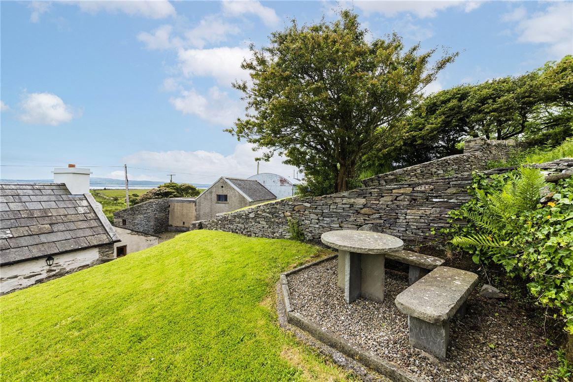 Country Cottage For Sale: Kate's Country Cottage, Ballysteen, Liscannor, Co. Clare