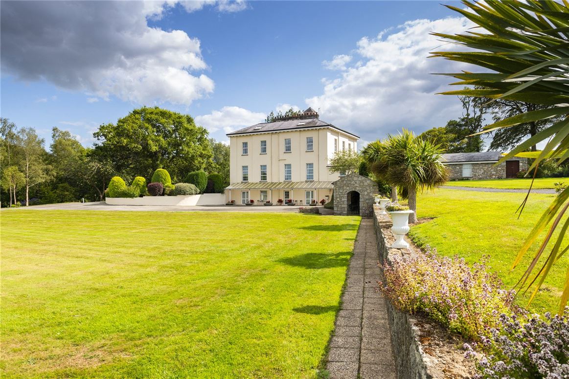 Country House For Sale: Slaney Manor, Barntown, Co. Wexford