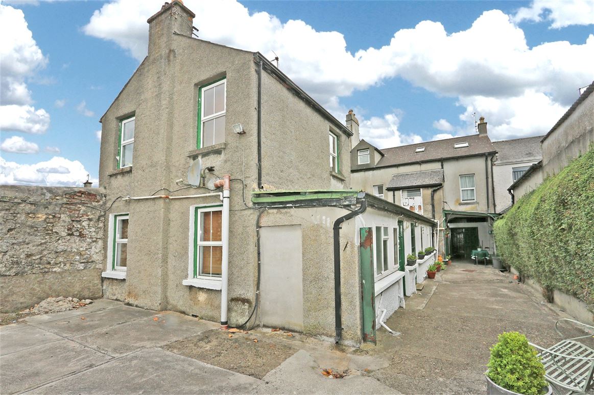 Georgian Residence For Sale: 25 Summerhill, Nenagh, Co. Tipperary
