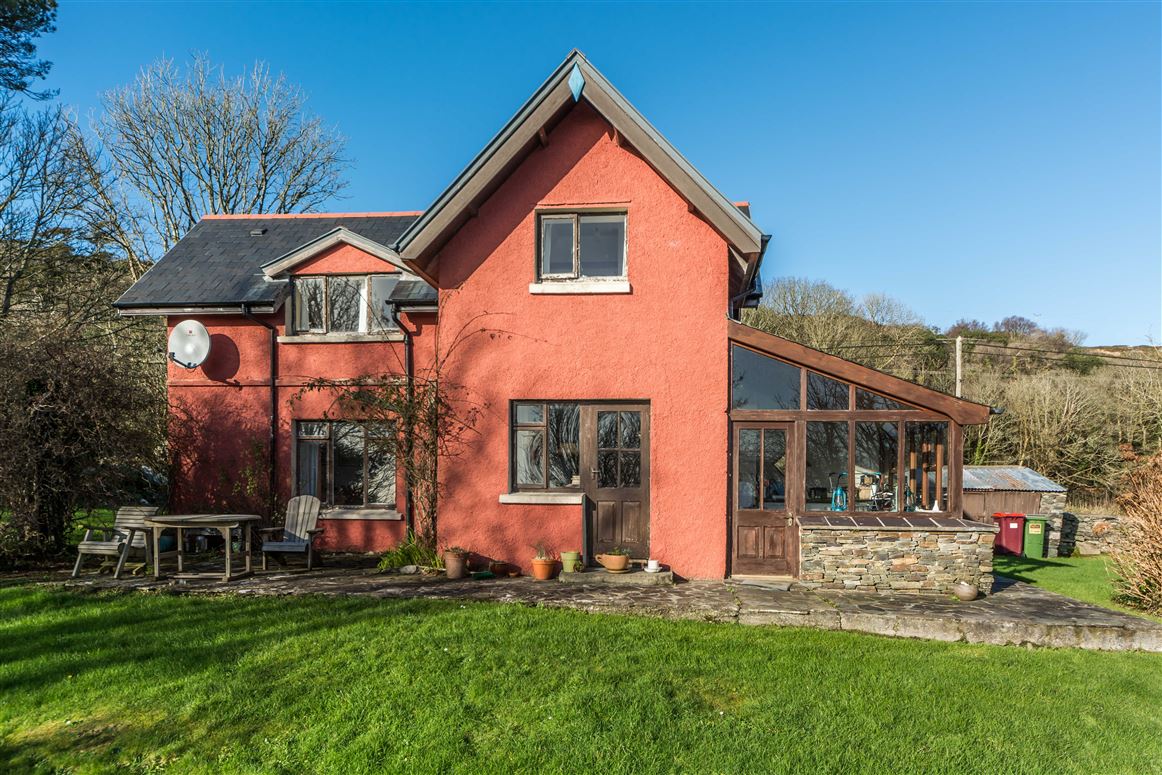 Traditional Cottage For Sale: View Halloa, Coast Road, Castletownshend, Co. Cork