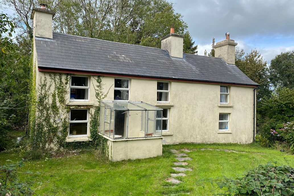 Period Farmhouse For Sale: Maulagallane, Caheragh, Co. Cork