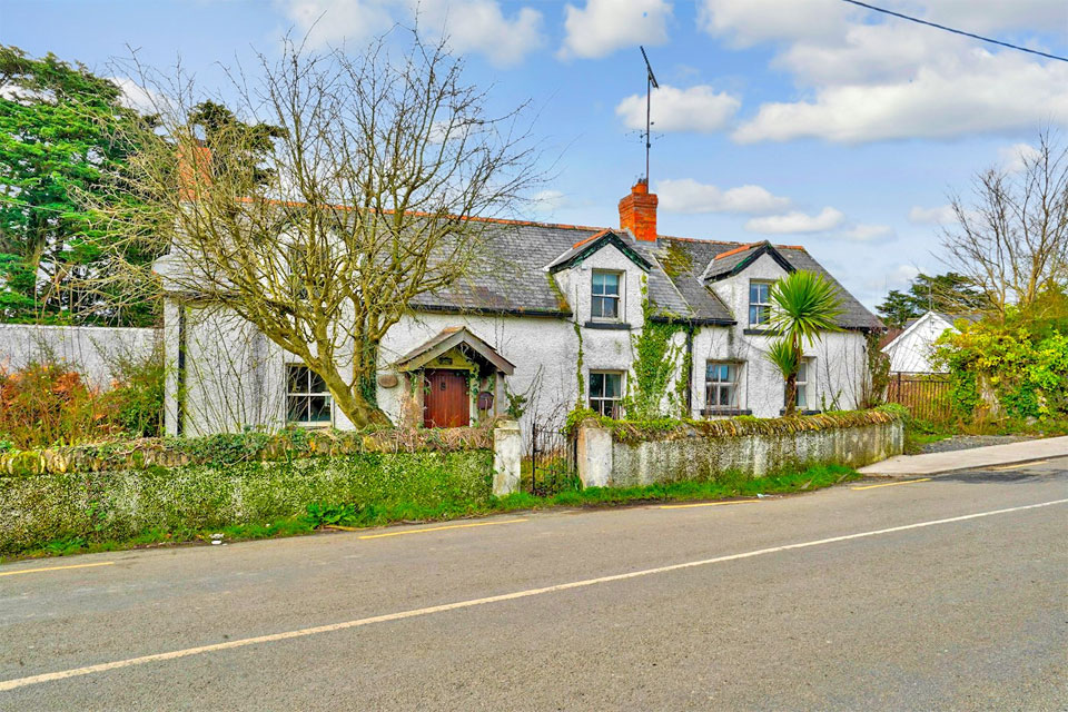 Old Farmhouse For Sale: The Old Farmhouse, Ballymoney, Co. Wexford
