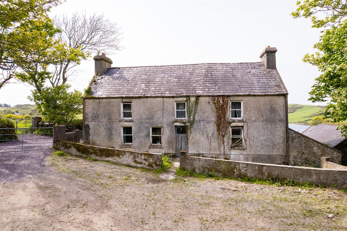 Waterfront Farmhouse For Sale: Brulea, Glandore, Co. Cork