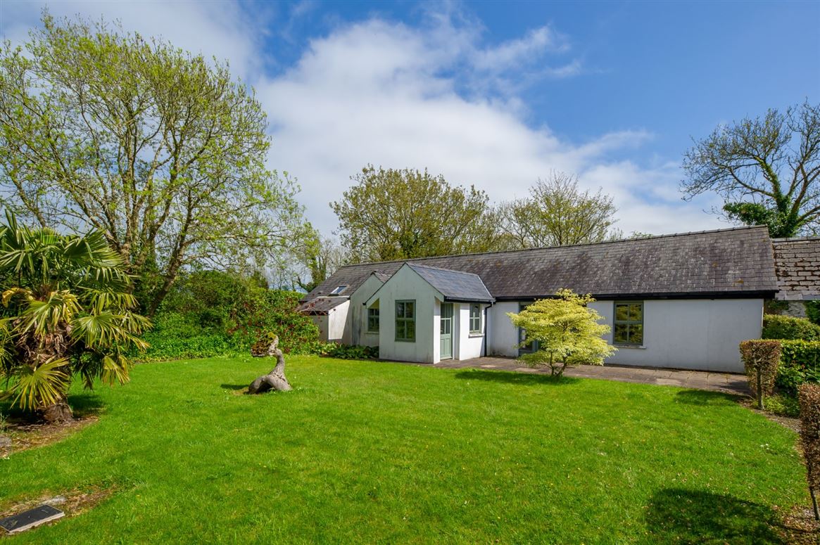 Farmhouse, Cottage and Barn For Sale: Lisanley Farm, Cloyne, County Cork