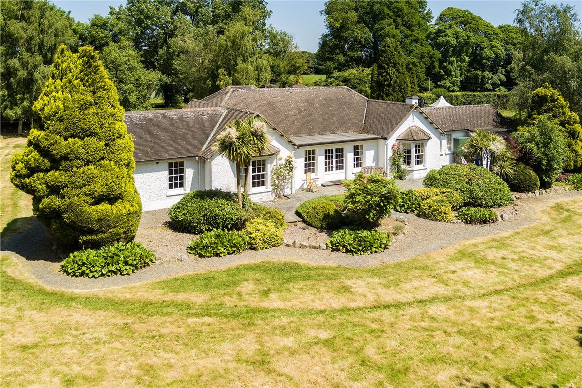 Period Property For Sale: Brownstown Lodge, Kentstown, Navan, Co. Meath Period Property For Sale: Brownstown Lodge, Kentstown, Navan, Co. Meath