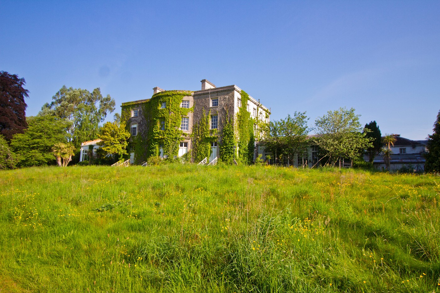 Country Estate For Sale: Marlfield House & Estate, Clonmel, Co. Tipperary