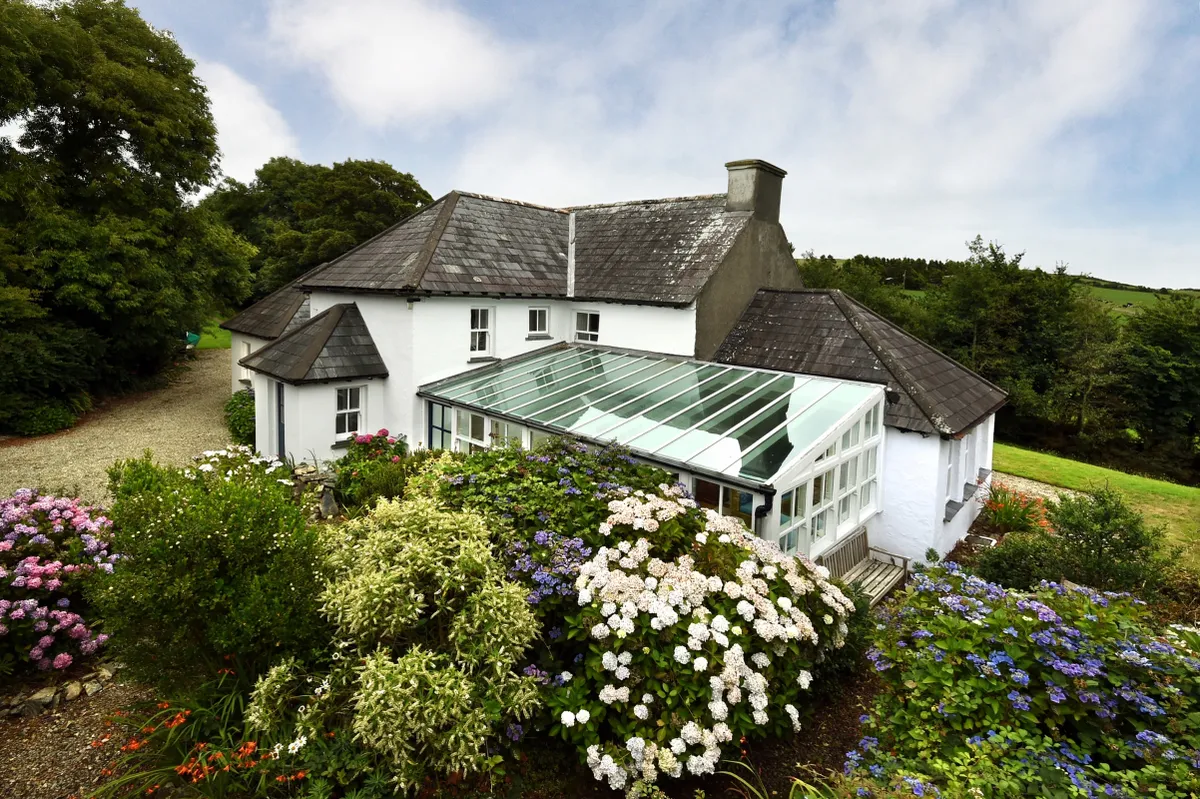 Period Farmhouse, Cottage & Castle For Sale: Barahane, Raheen, Union Hall, Co. Cork