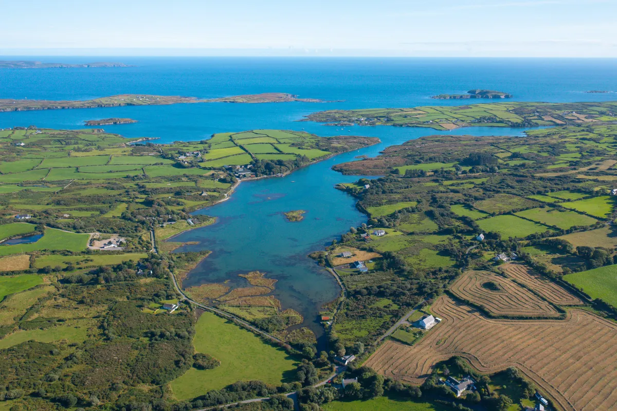 Charming Cottage For Sale: Five Crosses, Croagh Bay, Schull, Co. Cork