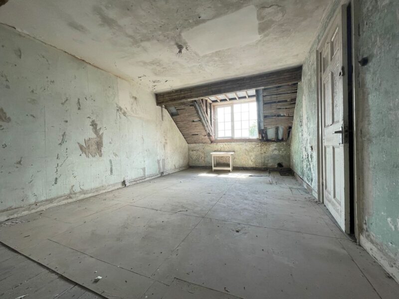 Thornhill House, Strandhill Road, Sligo, Co. Sligo FormerGlory.ie