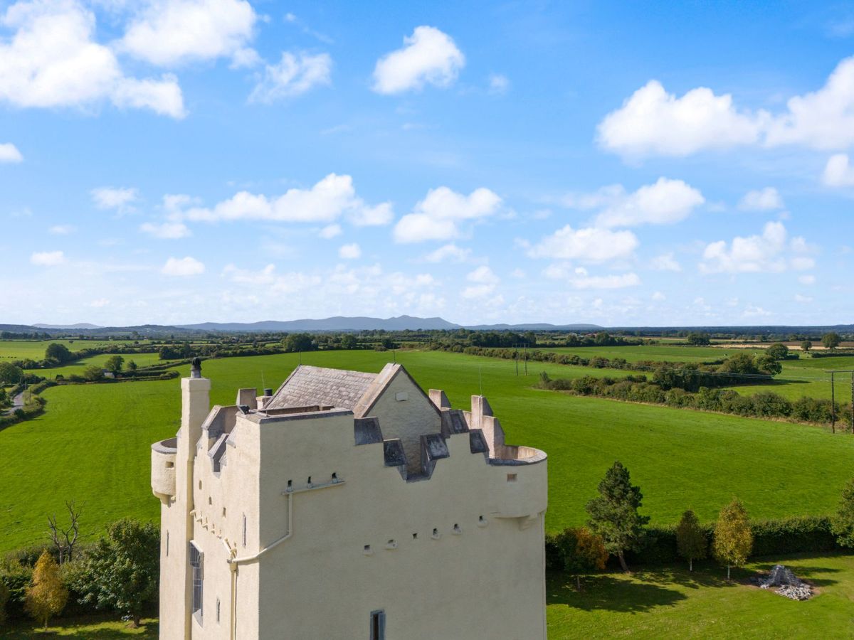 15th Century Castle For Sale: Ballytarsna Castle, Ballytarsna, Cashel, Co. Tipperary