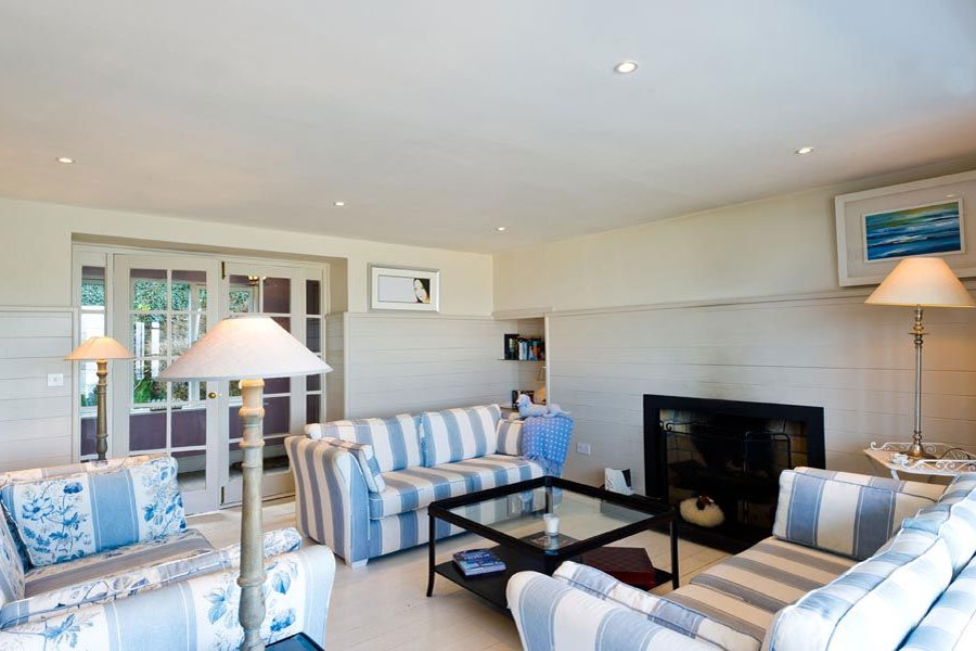 Self-Catering Accommodation: Cliff Cottage, Ardmore, Co. Waterford Self-Catering Accommodation: Cliff Cottage, Ardmore, Co. Waterford