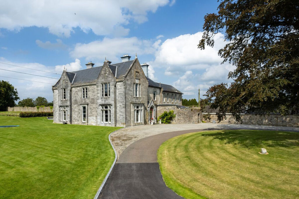 Cangort House, Shinrone, Co. Offaly, R42 HT92