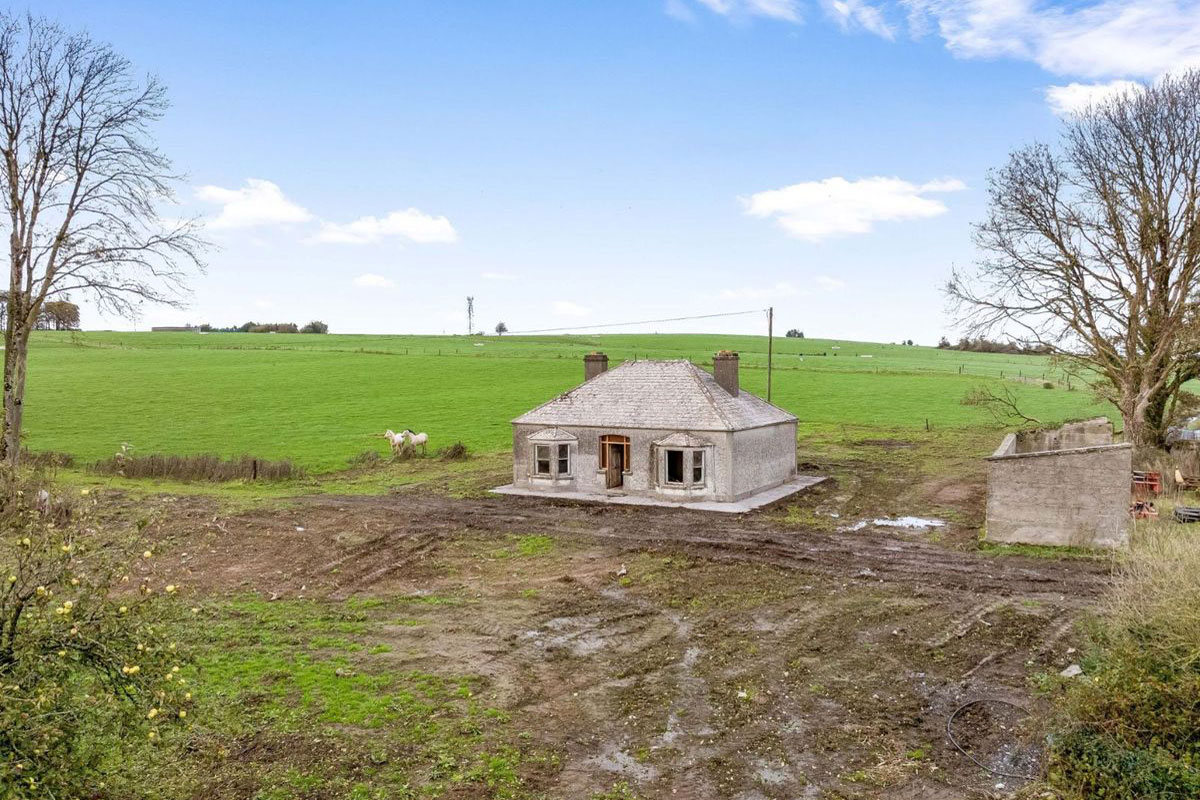Derelict Cottage For Sale: Redmount Cottage, Eyrecourt, Co. Galway