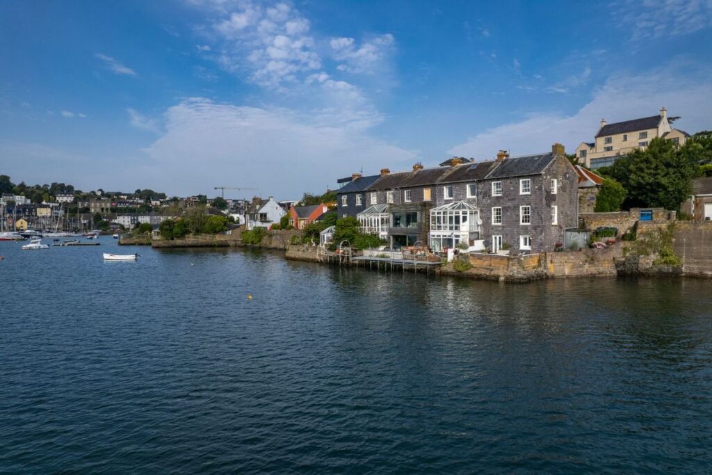 5 The Terrace, Lower Road, Scilly, Kinsale, Co. Cork, P17 P650