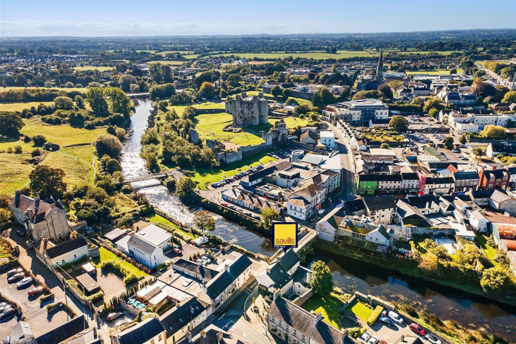 Bridge House, Bridge Street, Trim, Co. Meath, C15 NY02