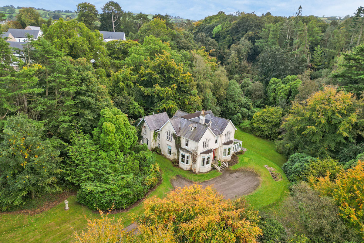 Victorian Residence For Sale: Glenlyon, Victoria Road, Holywood, Co. Down