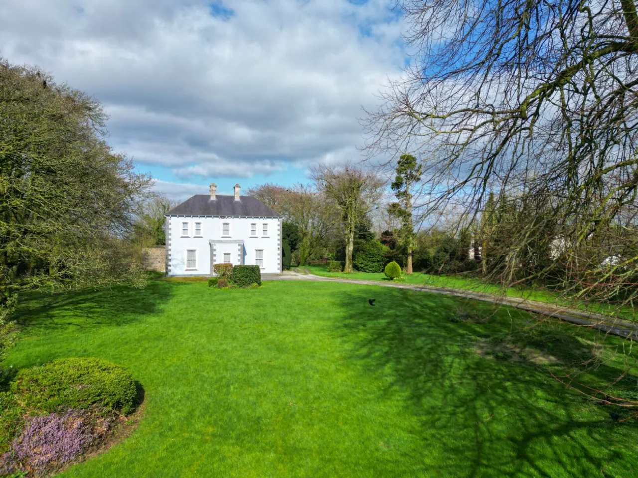 Former Parochial House For Sale: Gortnahoe, Thurles, Co. Tipperary Former Parochial House For Sale: Gortnahoe, Thurles, Co. Tipperary