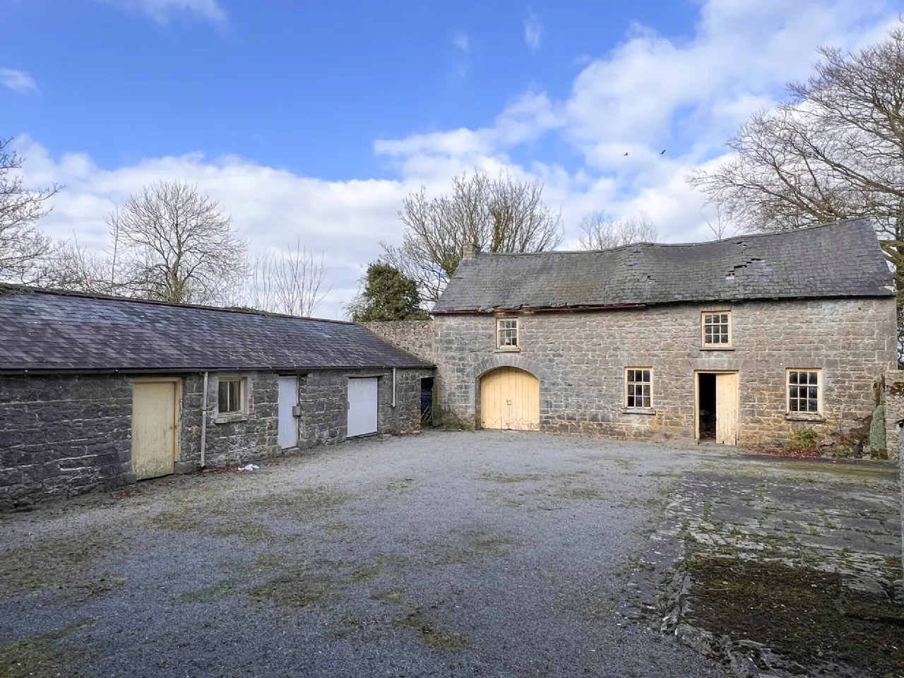 Former Parochial House For Sale: Gortnahoe, Thurles, Co. Tipperary Former Parochial House For Sale: Gortnahoe, Thurles, Co. Tipperary
