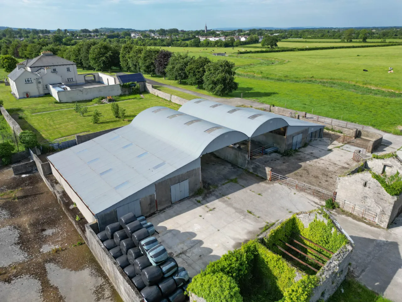 Period Residence For Sale: Woodville House, Woodville, Templemore, Co. Tipperary Period Residence For Sale: Woodville House, Woodville, Templemore, Co. Tipperary