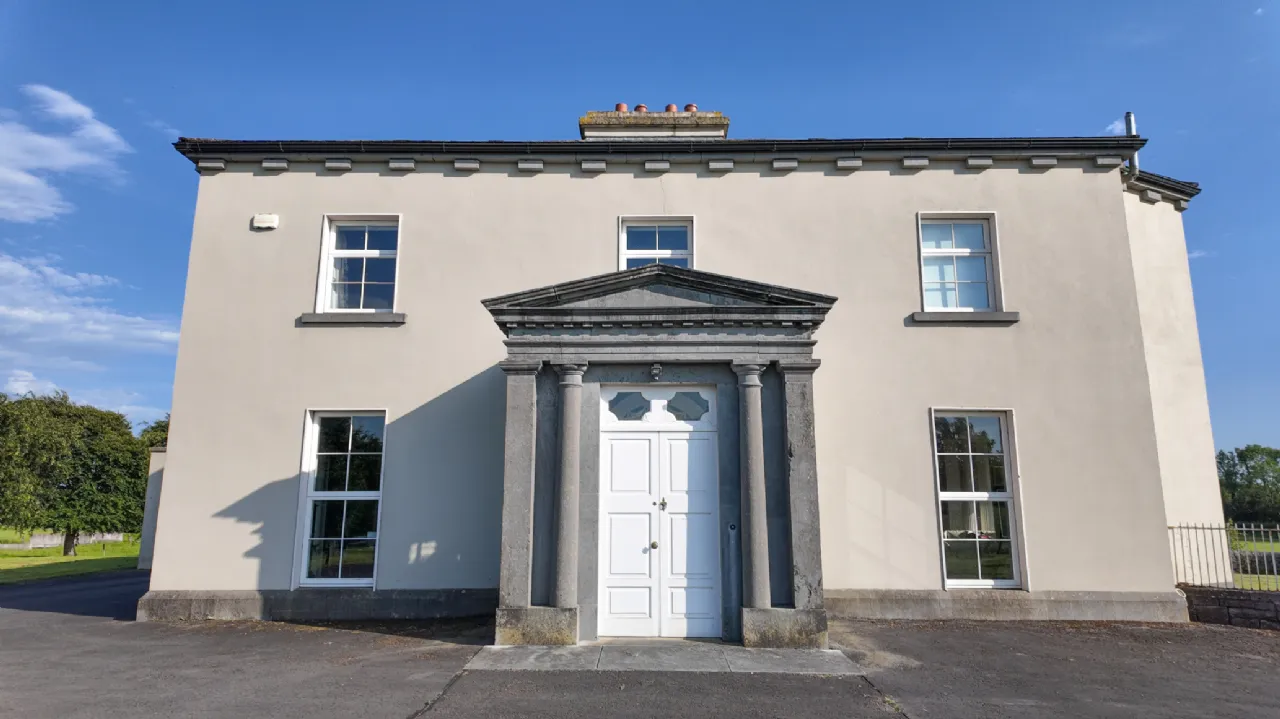 Period Residence For Sale: Woodville House, Woodville, Templemore, Co. Tipperary Period Residence For Sale: Woodville House, Woodville, Templemore, Co. Tipperary