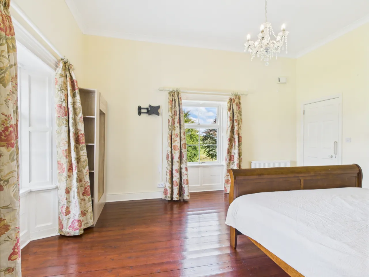 Period Residence For Sale: Woodville House, Woodville, Templemore, Co. Tipperary Period Residence For Sale: Woodville House, Woodville, Templemore, Co. Tipperary