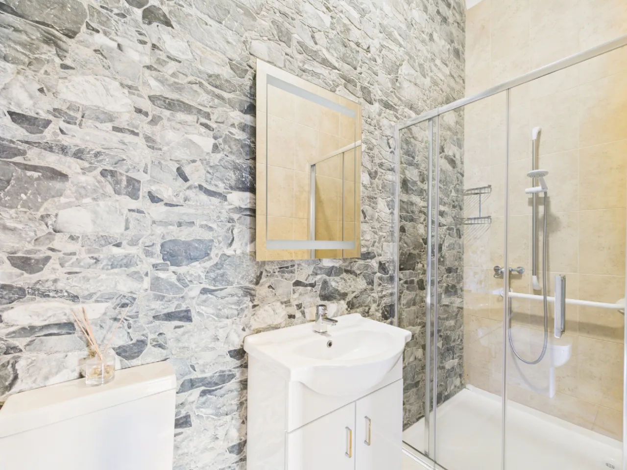 Period Residence For Sale: Woodville House, Woodville, Templemore, Co. Tipperary Period Residence For Sale: Woodville House, Woodville, Templemore, Co. Tipperary