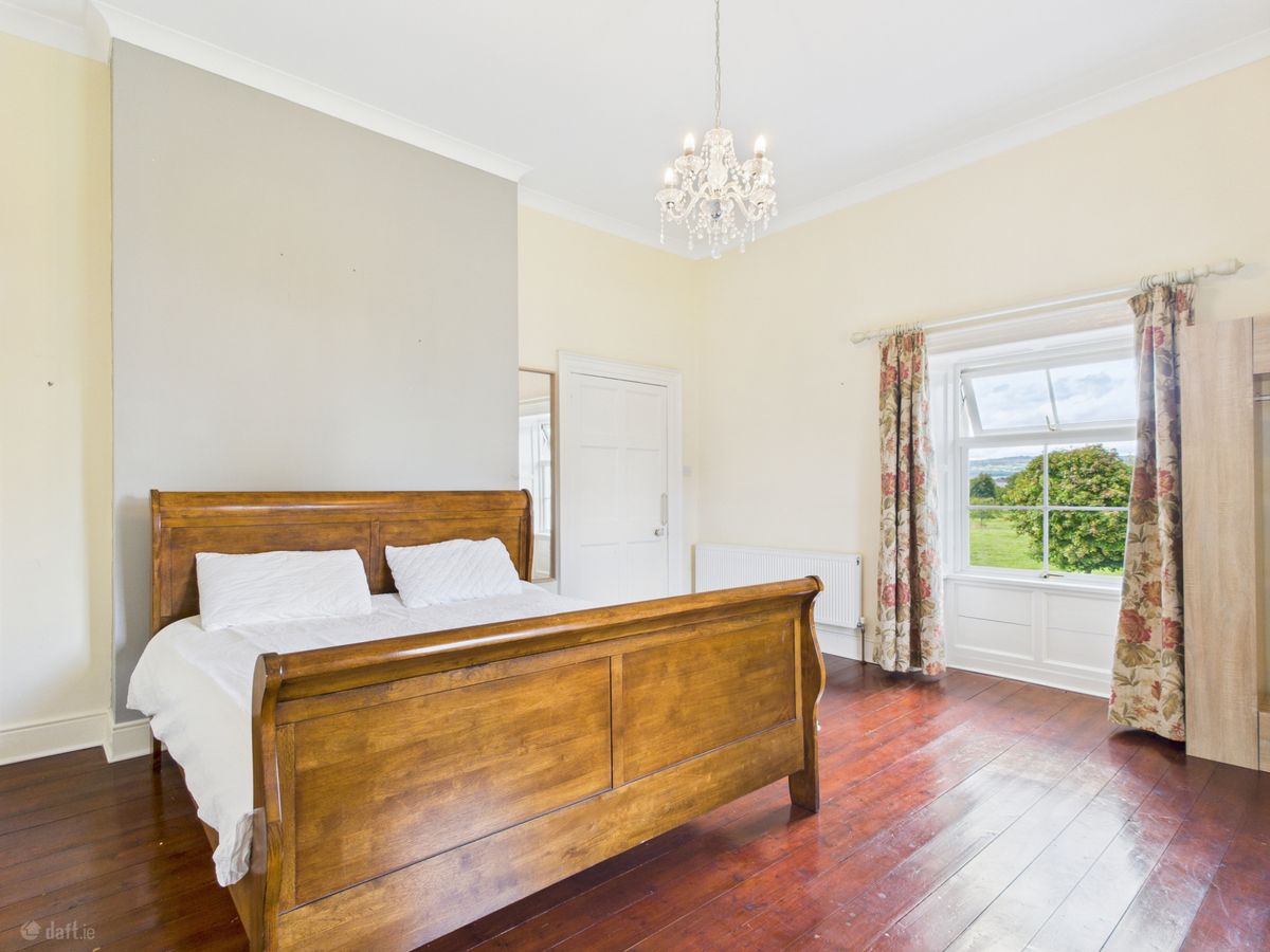Period Residence For Sale: Woodville House, Woodville, Templemore, Co. Tipperary Period Residence For Sale: Woodville House, Woodville, Templemore, Co. Tipperary