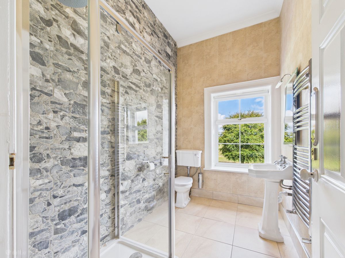Period Residence For Sale: Woodville House, Woodville, Templemore, Co. Tipperary Period Residence For Sale: Woodville House, Woodville, Templemore, Co. Tipperary