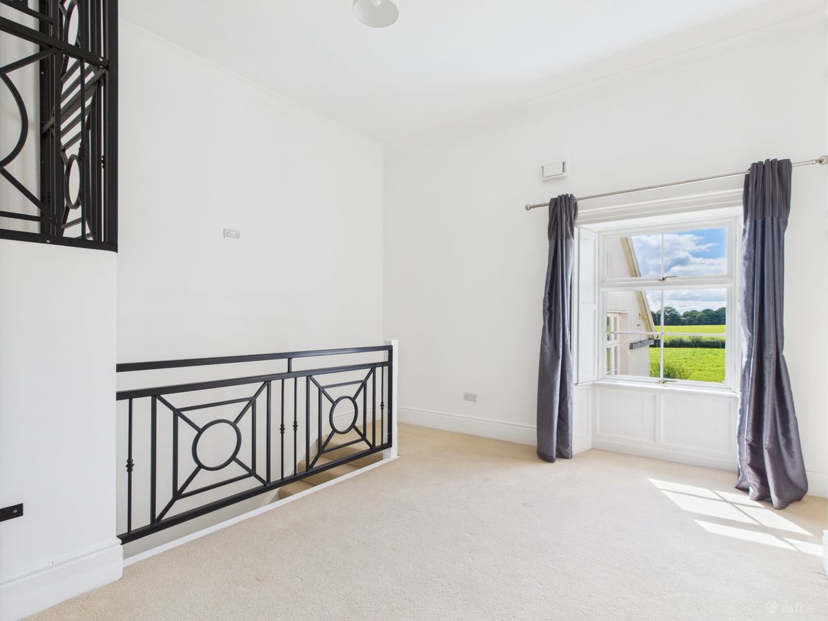 Period Residence For Sale: Woodville House, Woodville, Templemore, Co. Tipperary Period Residence For Sale: Woodville House, Woodville, Templemore, Co. Tipperary