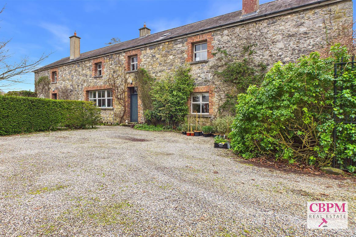 Historic Home For Sale: Fruitlawn, Old Town, Abbeyleix, Co. Laois
