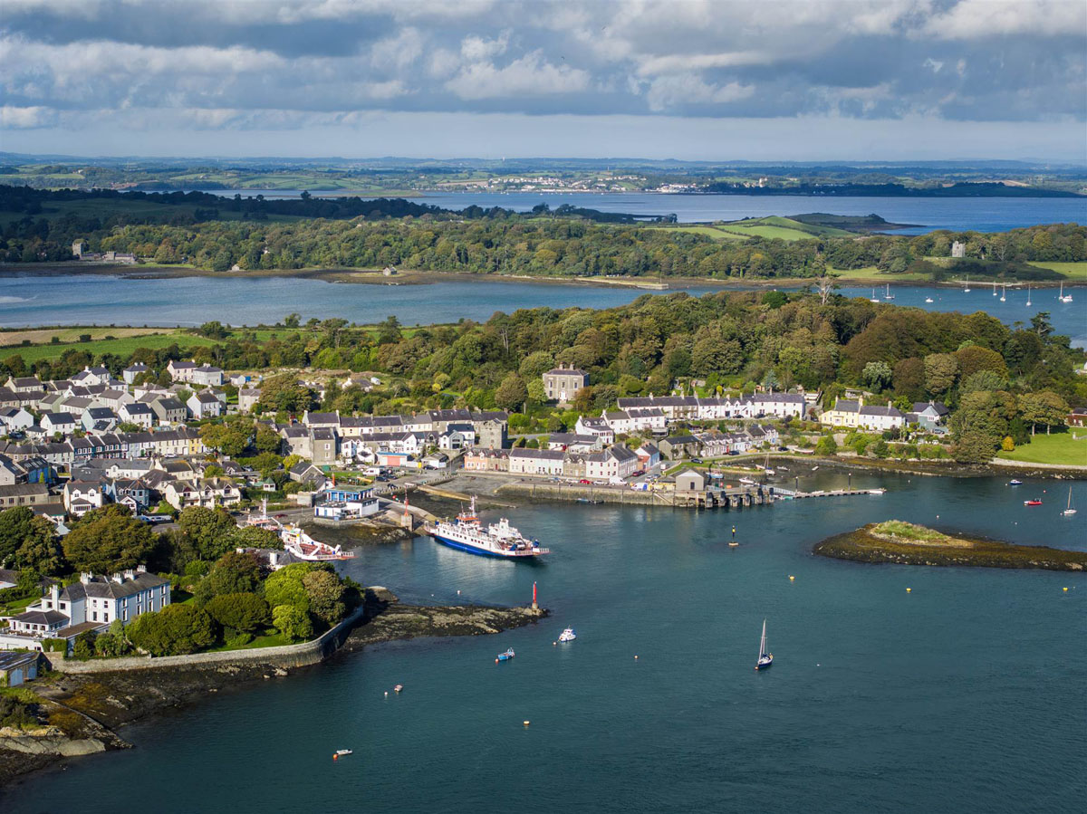 Georgian Residence For Sale: Strangford House, 39a Castle Street, Strangford, Co. Down Georgian Residence For Sale: Strangford House, 39a Castle Street, Strangford, Co. Down
