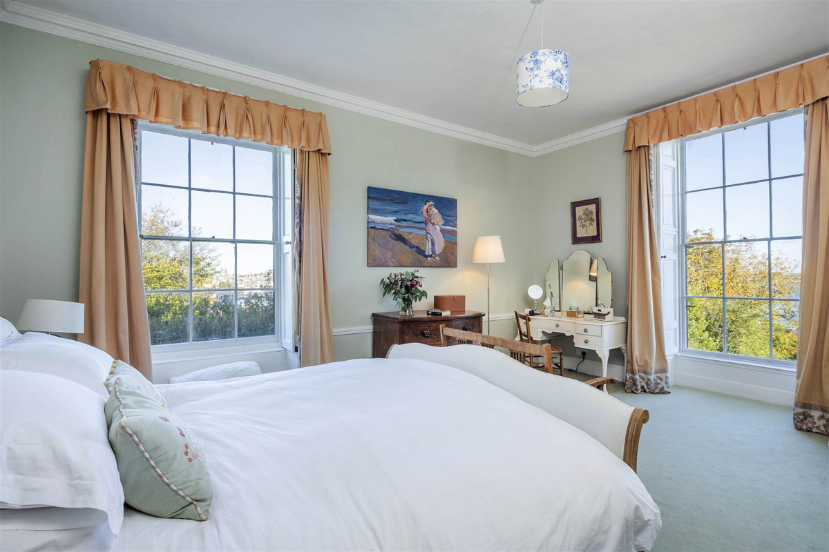 Georgian Residence For Sale: Strangford House, 39a Castle Street, Strangford, Co. Down Georgian Residence For Sale: Strangford House, 39a Castle Street, Strangford, Co. Down