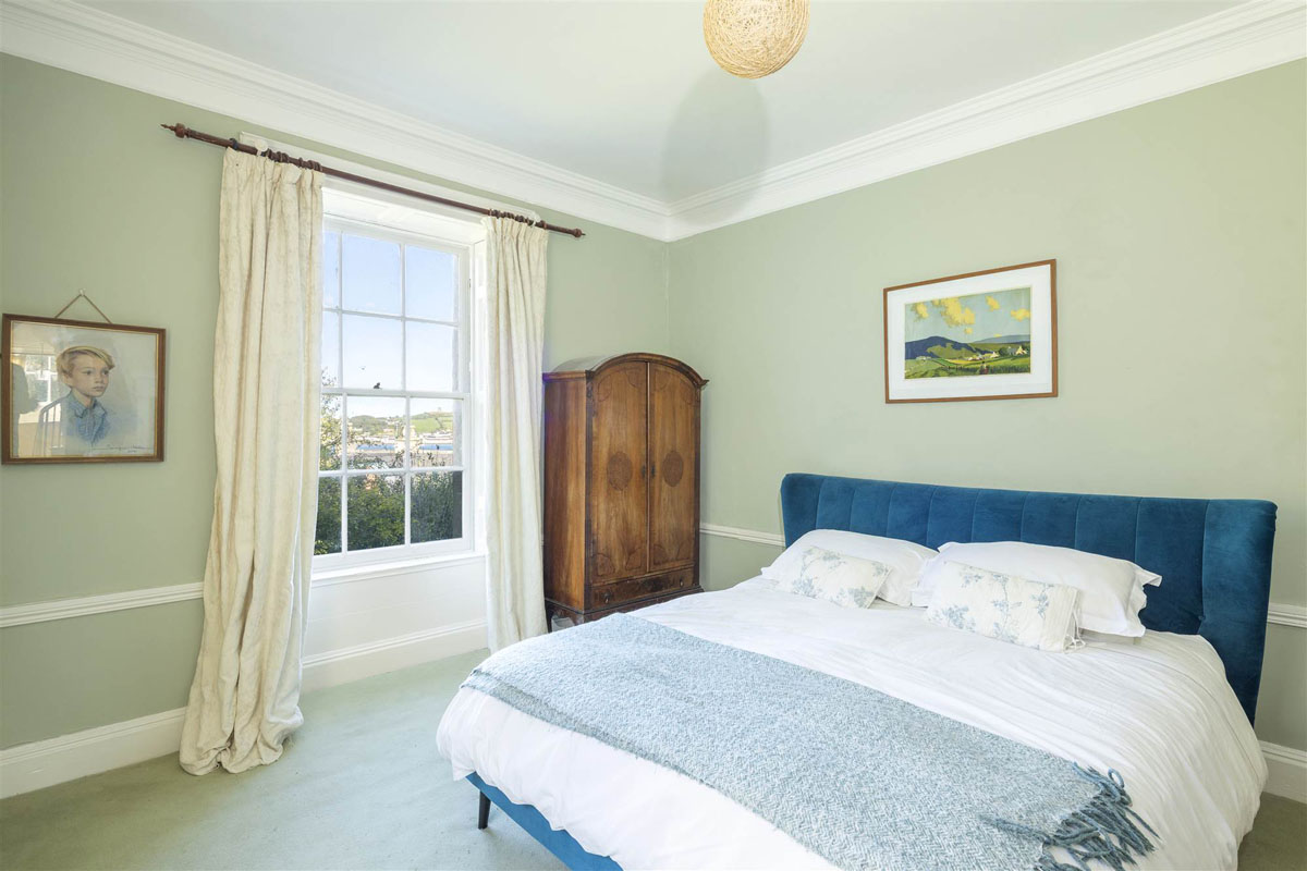 Georgian Residence For Sale: Strangford House, 39a Castle Street, Strangford, Co. Down Georgian Residence For Sale: Strangford House, 39a Castle Street, Strangford, Co. Down