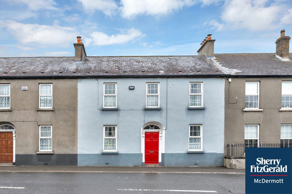 Georgian House For Sale: 8 Woodstock Street, Athy, Co. Kildare