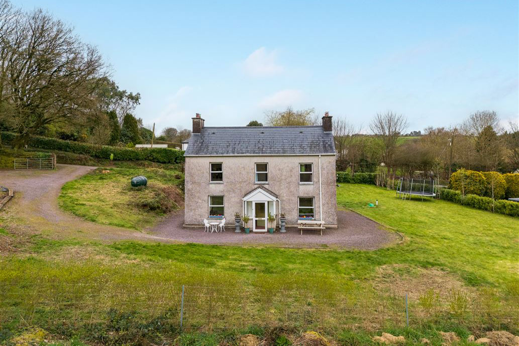 Country Residence For Sale: Lisgoold East, Lisgoold, Midleton, Co. Cork