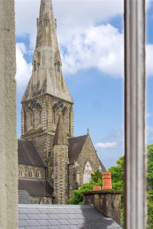 Extended Period Property For Sale: 21 Main Street, Enniscorthy, Co. Wexford Extended Period Property For Sale: 21 Main Street, Enniscorthy, Co. Wexford