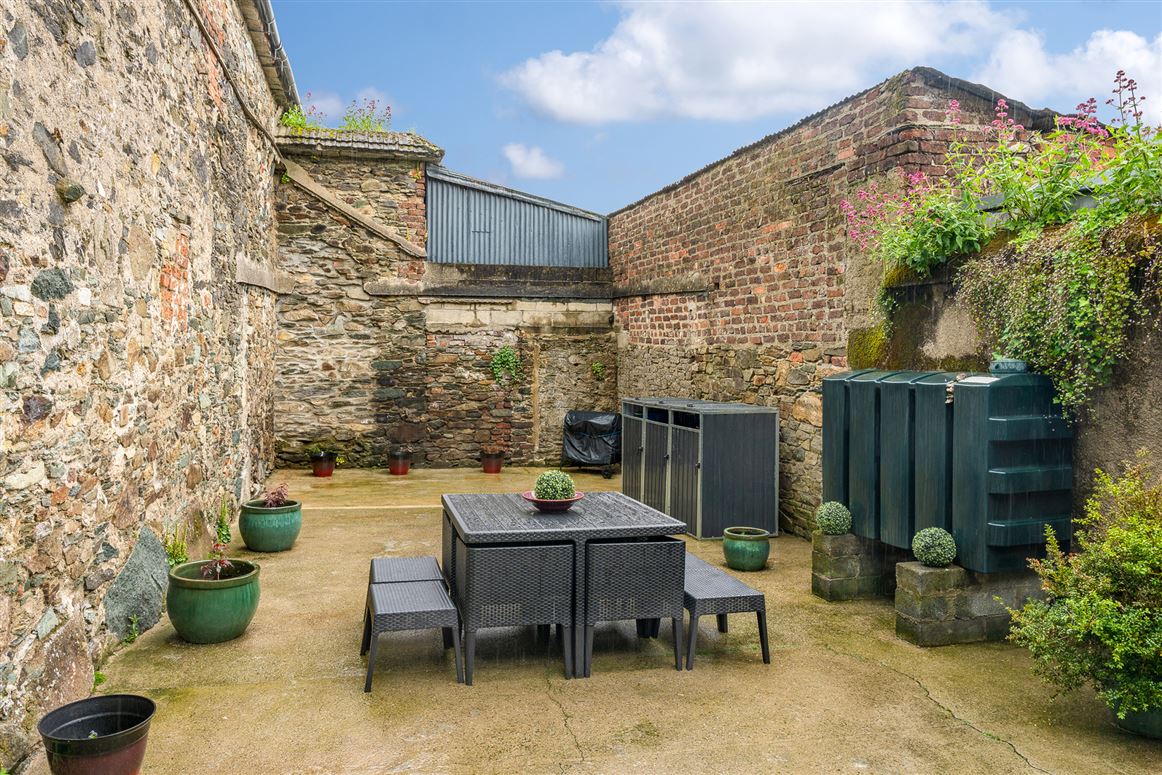 Extended Period Property For Sale: 21 Main Street, Enniscorthy, Co. Wexford Extended Period Property For Sale: 21 Main Street, Enniscorthy, Co. Wexford