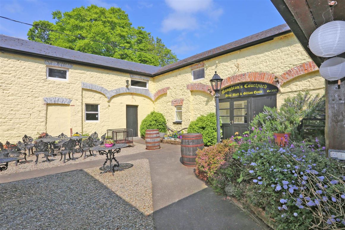 Country House For Sale: Carrygerry House, Newmarket On Fergus, Ennis, Co. Clare Country House For Sale: Carrygerry House, Newmarket On Fergus, Ennis, Co. Clare