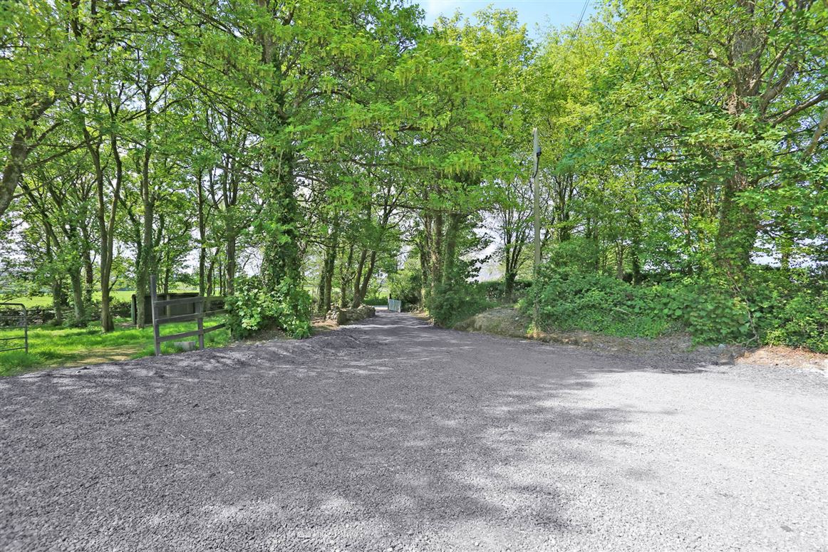 Country House For Sale: Carrygerry House, Newmarket On Fergus, Ennis, Co. Clare Country House For Sale: Carrygerry House, Newmarket On Fergus, Ennis, Co. Clare