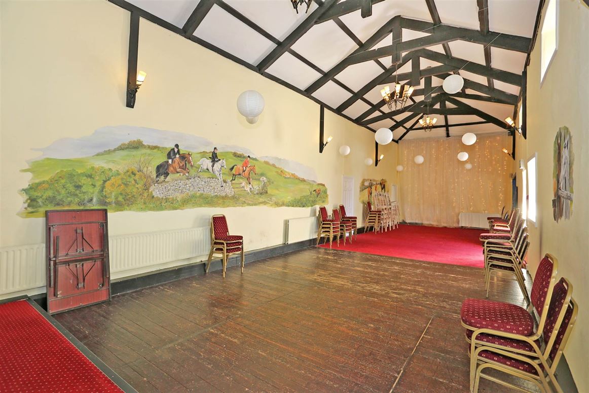 Country House For Sale: Carrygerry House, Newmarket On Fergus, Ennis, Co. Clare Country House For Sale: Carrygerry House, Newmarket On Fergus, Ennis, Co. Clare