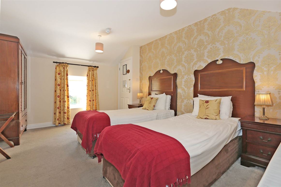 Country House For Sale: Carrygerry House, Newmarket On Fergus, Ennis, Co. Clare Country House For Sale: Carrygerry House, Newmarket On Fergus, Ennis, Co. Clare