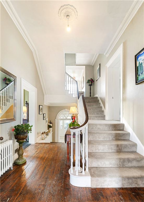 Period Home For Sale: Cloneyhurke House, Portarlington, Co. Offaly Period Home For Sale: Cloneyhurke House, Portarlington, Co. Offaly