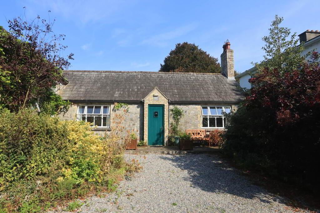 Georgian House For Sale: Curraghmore House (Glebe House), Borrisokane, Nenagh, Co. Tipperary Georgian House For Sale: Curraghmore House (Glebe House), Borrisokane, Nenagh, Co. Tipperary