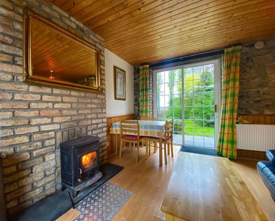 Georgian House For Sale: Curraghmore House (Glebe House), Borrisokane, Nenagh, Co. Tipperary Georgian House For Sale: Curraghmore House (Glebe House), Borrisokane, Nenagh, Co. Tipperary