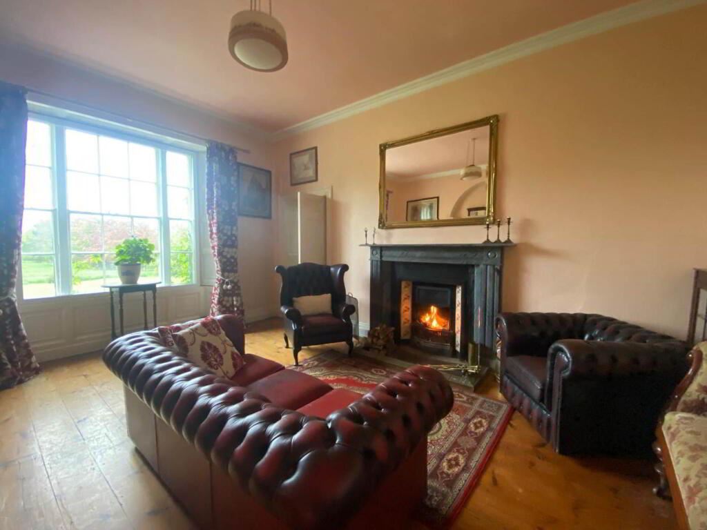 Georgian House For Sale: Curraghmore House (Glebe House), Borrisokane, Nenagh, Co. Tipperary Georgian House For Sale: Curraghmore House (Glebe House), Borrisokane, Nenagh, Co. Tipperary