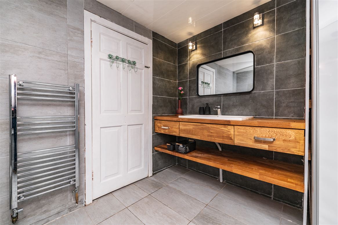 Period Residence For Sale: Gate House, Moone, Co. Kildare Period Residence For Sale: Gate House, Moone, Co. Kildare