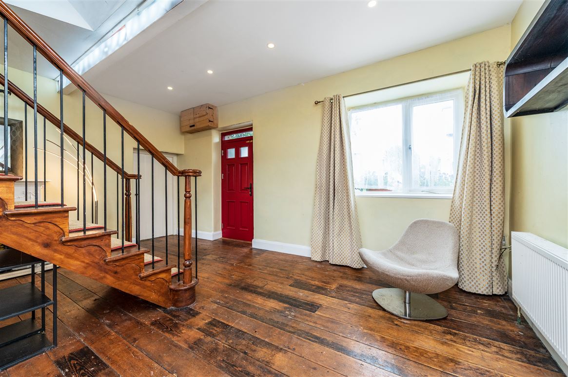 Period Residence For Sale: Gate House, Moone, Co. Kildare Period Residence For Sale: Gate House, Moone, Co. Kildare