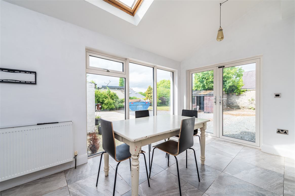 Period Residence For Sale: Gate House, Moone, Co. Kildare Period Residence For Sale: Gate House, Moone, Co. Kildare